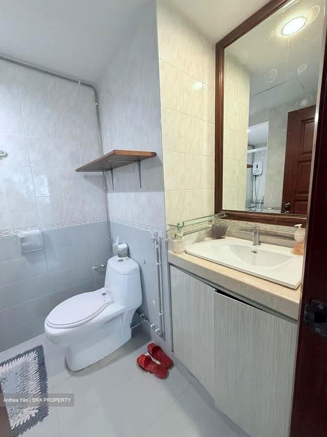 Simsville (D14), Condominium #628388071